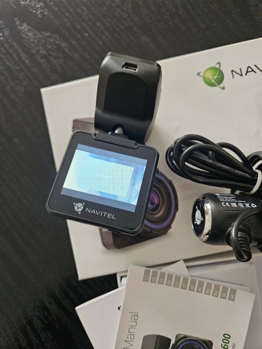 Camera auto navitel r600