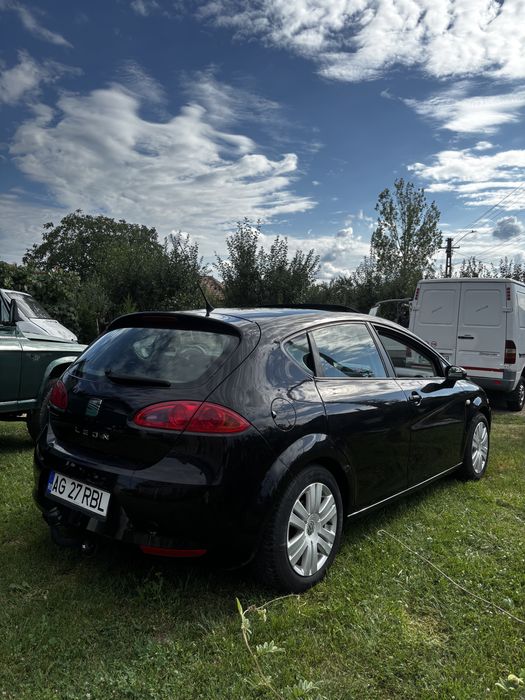 Vând Seat Leon 1P 2.0FSI