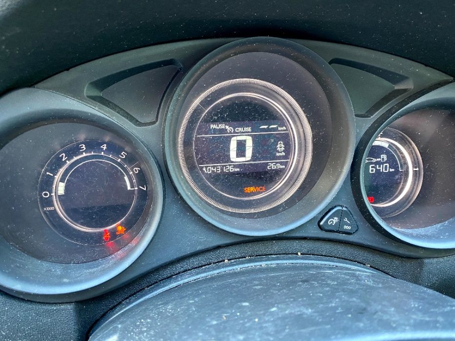 Продавам Citroen C4 1.2 T, 110 к.с., 5 скорости 2018 г., Ситроен Ц4 1.