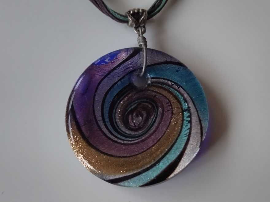 Дамско колие, ръчно изработено цветно стъкло