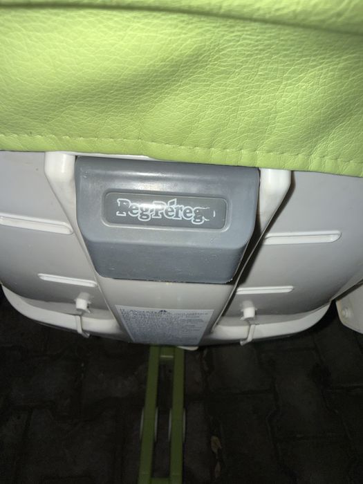 Детский стульчик для кормления