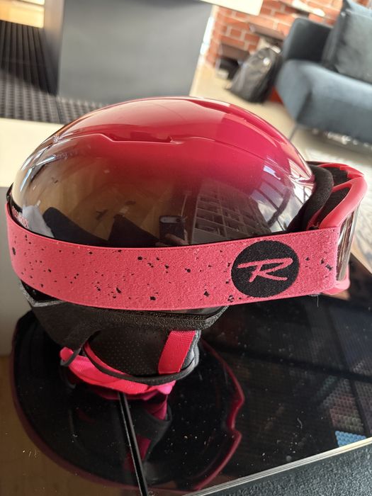 Ски каска комплект с очила