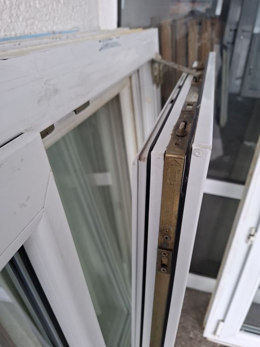 Geamuri dublu termopan PVC oscilobatante (7buc set)