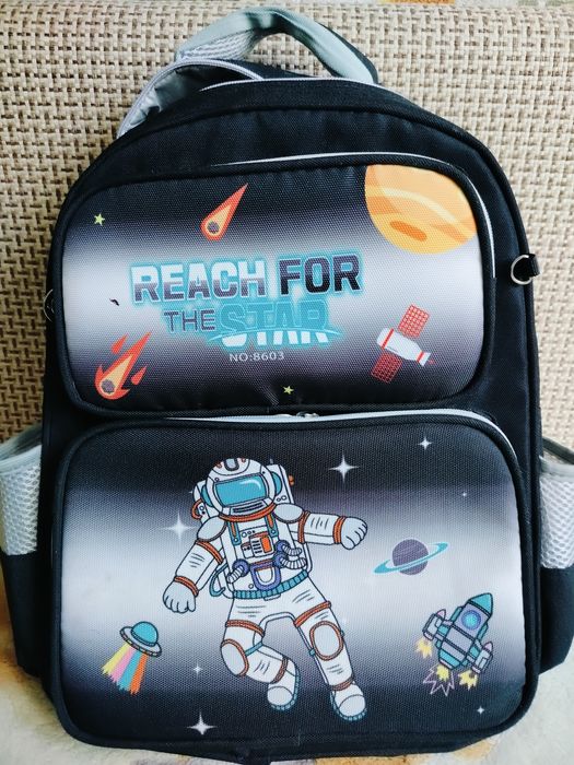 Продам рюкзак школьный