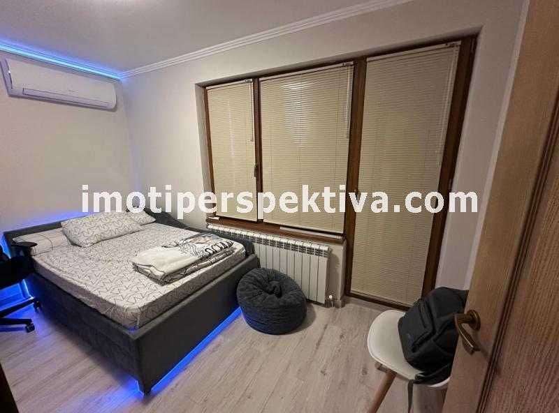 Продава се Многостаен апартамент в Пловдив, Кючук Париж - 130 кв.м за 1554 €/кв.м - Снимка #8