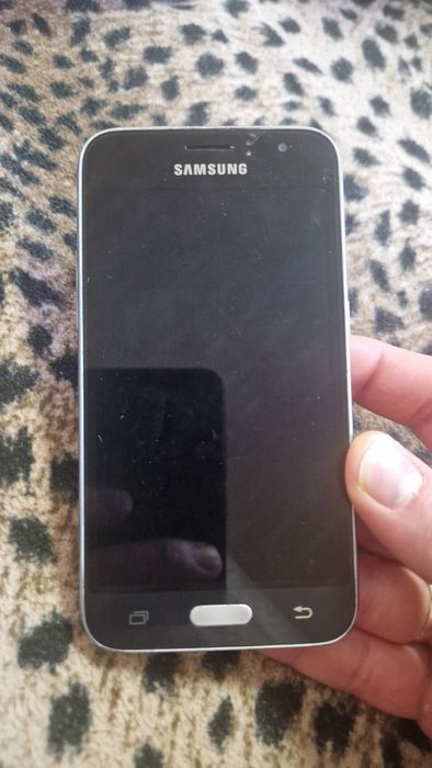 Продам Galaxy J1 2 сим
