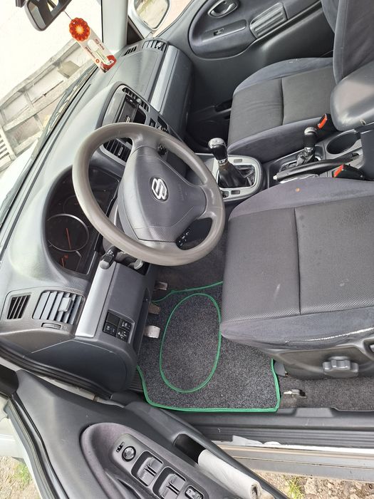 Suzuki Grand Vitara 2.0 Diesel 109cp 2005 4x4