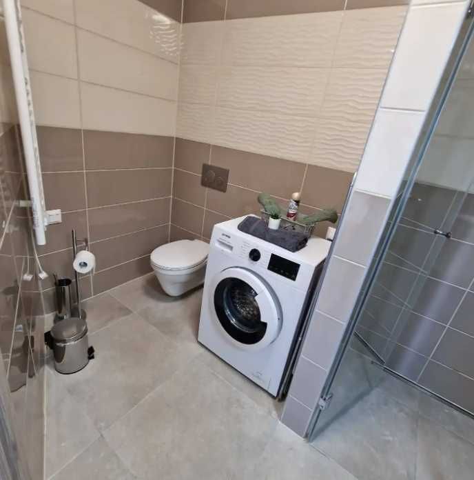 Дава се под наем Тристаен апартамент в Пловдив, Гагарин - 86 кв.м за 255 € - Снимка #3