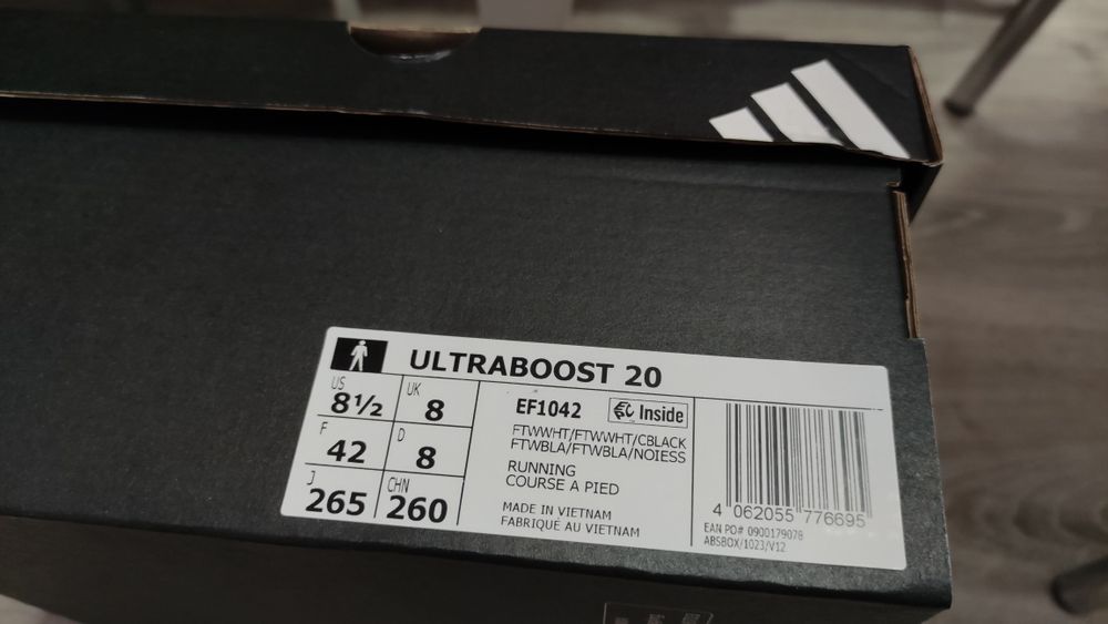 Нови мъжки маратонки Adidas Ultraboost 20 номер 42