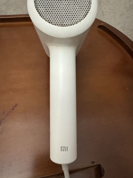 Продам 2 фена Xiaomi и Vitek