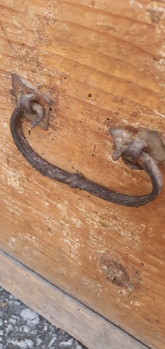 Старинна ракла сандък