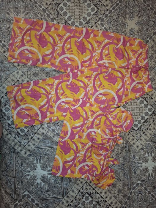 Шикарный летний костюм для девочки 6-8 лет