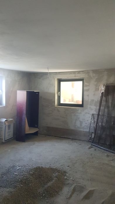 Продава къща в гр.Сапарева баня