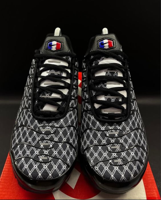 Nike Air Max Plus France - 40,41,42,43