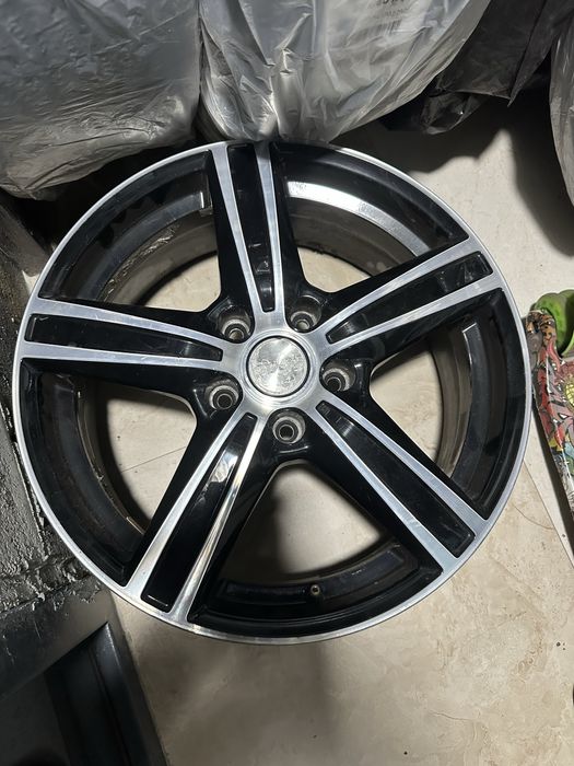 Диски r17 kia/hyndai 4 шт
