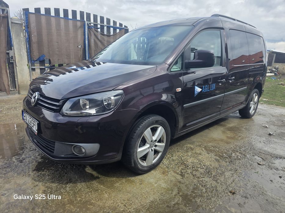 VOLKSWAGEN Caddy 2011