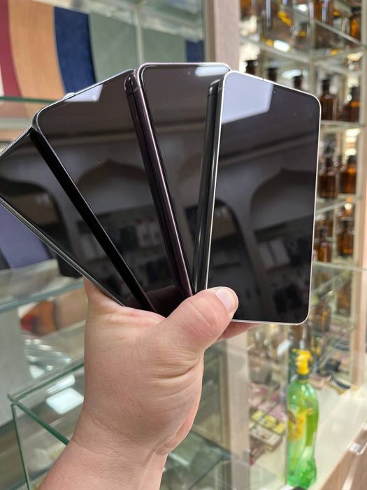 Samsung S22 S23 S24 S24 plus S25 Ultrala bor
Samsung
Holati yaxshi ras