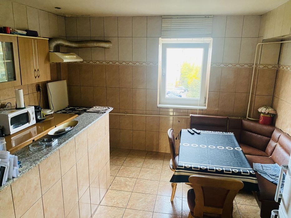 Apartament 3 camere Craiovita noua