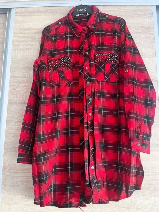 diferite bluze si camasi pt dama sau fete in stare f buna