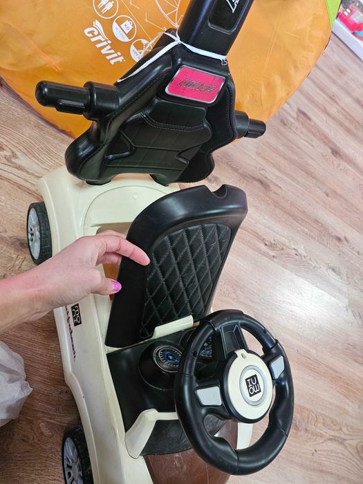 Количка за битане Moni