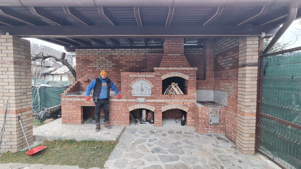 Grătare rustice din cărămidă aparentă