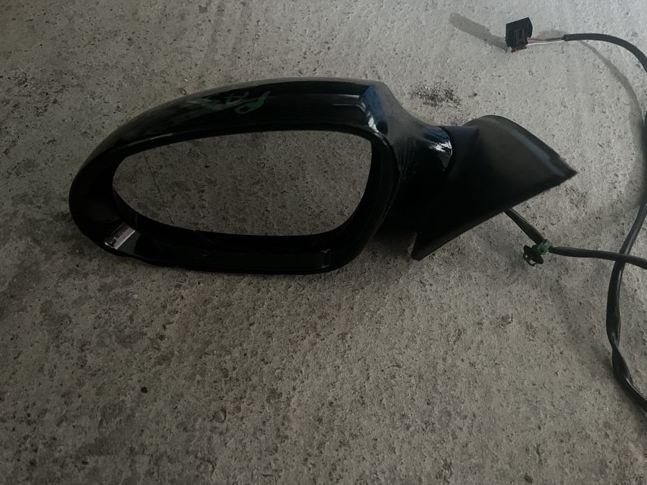 oglinda stanga volkswagen passat b6