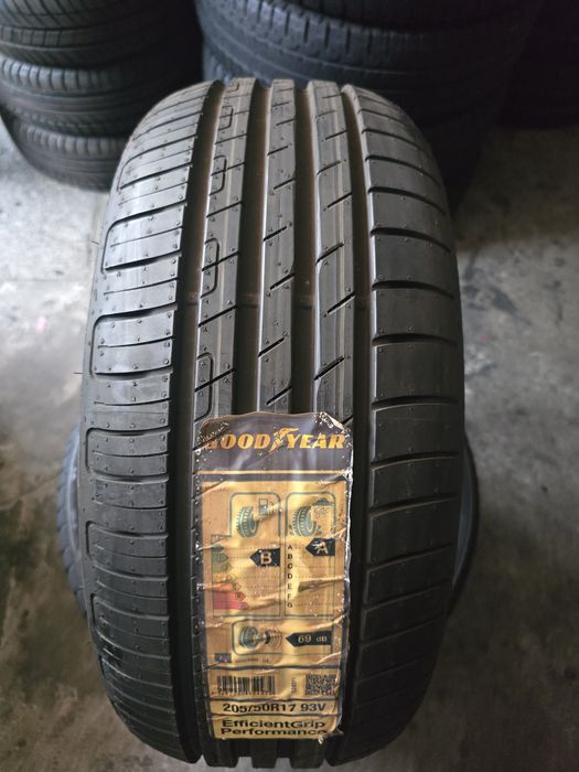 Goodyear 205/50 R17 93V vară NOI