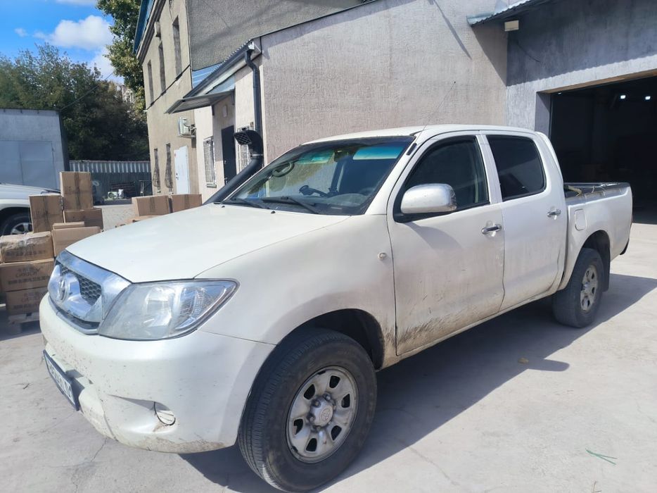 Продам Toyota Hilux