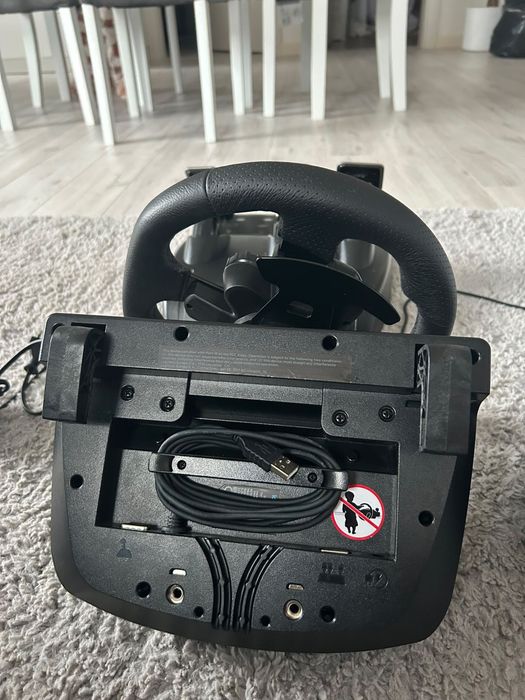 Volan Logitech G923 (pedale, schimbator)