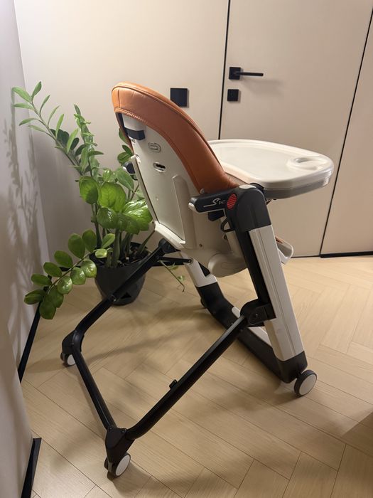 Стульчик для кормления Peg Perego Siesta