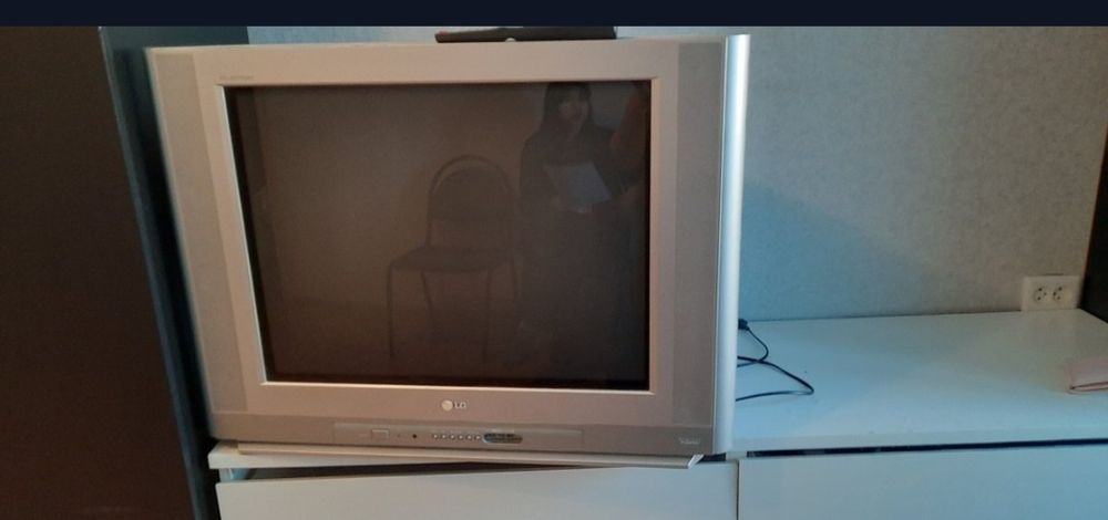 Телевизор LG бу в отличном состоянии