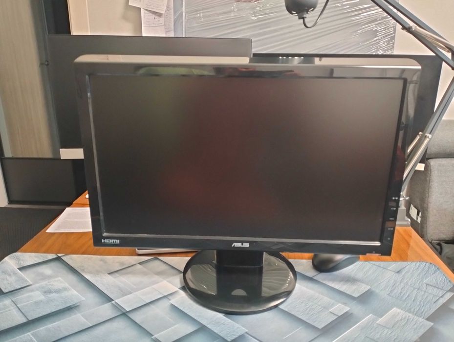 Asus 22 дюйма HDMI монитор