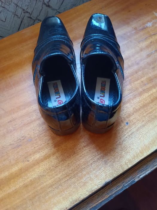 Продам туфли мужеские бу