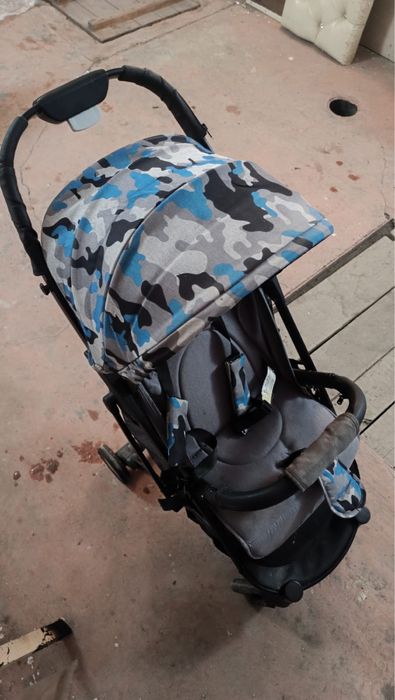 Продам детскую коляску