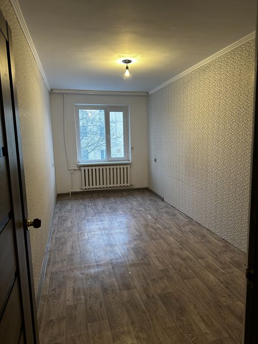 Продам 2х ком кв в центре города!!!