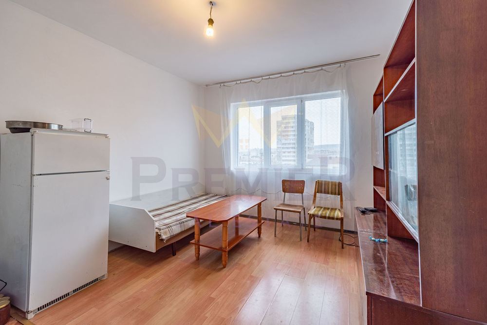 Продава се Четиристаен апартамент в Варна, Бизнес хотел - 103 кв.м за 1748 €/кв.м - Снимка #8