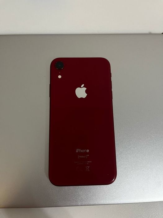 Продам iPhone xr, в хорошем состоянии.