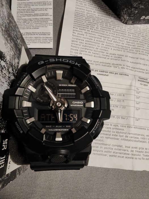 OKAZIE... GShock  GA 700 ca nou  plus un ceas   Casio GA 2100 preț 370 RON ambele