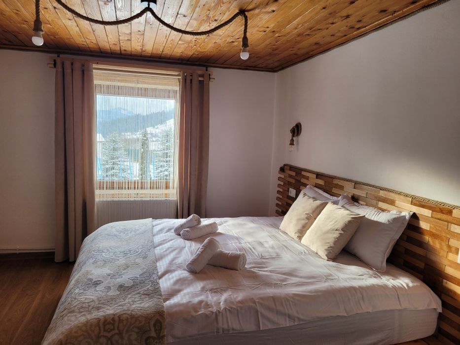 Cabana "Bârlogul ursilor" /TOPLITA 900 lei pe noapte