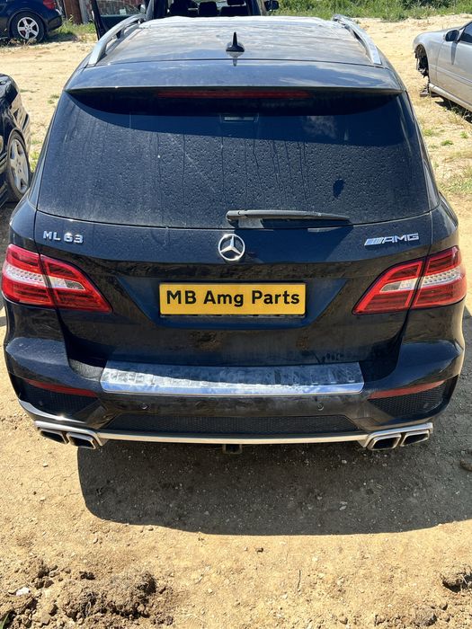W166 Ml63 Amg M157 Biturbo V8 на части Мл63 амг