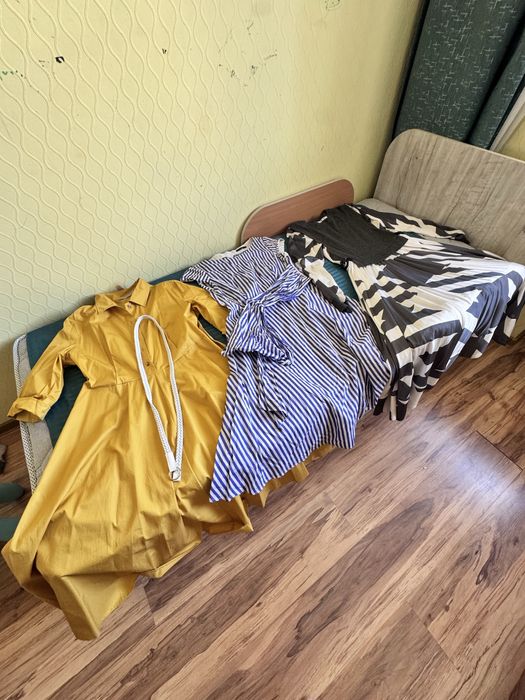 Женские платья ELIS, Favorini, PINKO – хорошее состояние