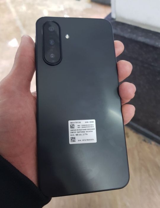 Samsung A17 иделни