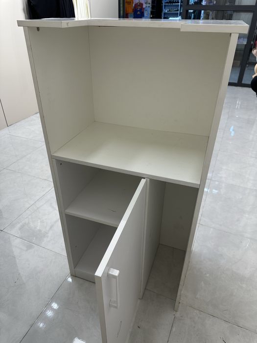 Ресепшн для бутика