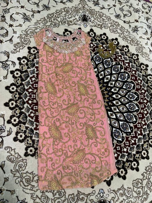 Продается платье