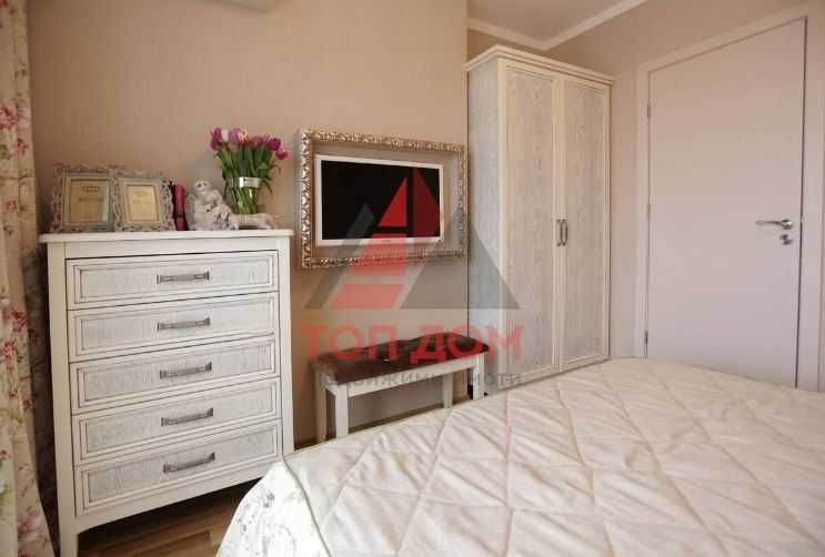 Дава се под наем Двустаен апартамент в Варна, Център - 65 кв.м за 1100 € - Снимка #4