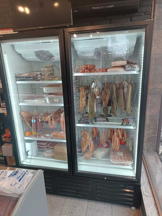 Вертикални хладилни витрини - нови налични на склад