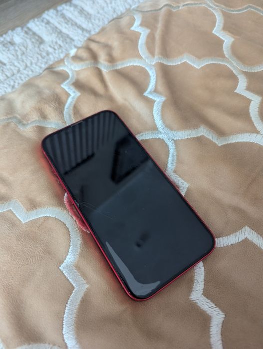 Iphone 13 в хорошо состоянии