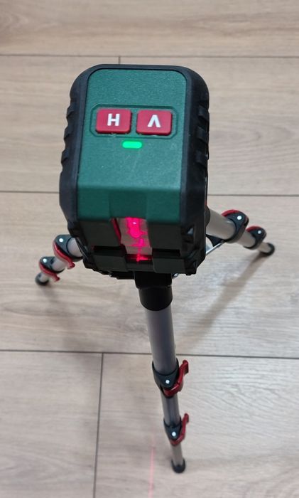 Nivela laser cu linii incrucisate, PARKSIDE,Raza de lucru 10 m, Nou!