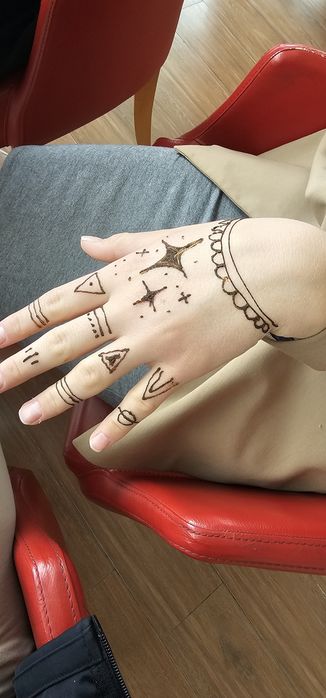 Tatuaje cu henna