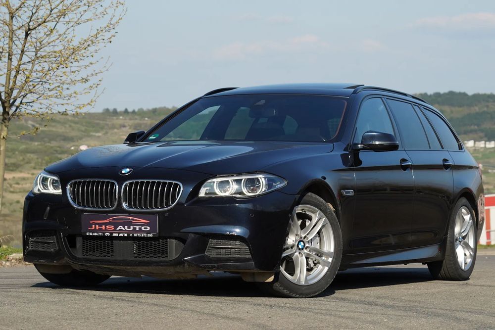 BMW Seria 5 4 butoane • 218 cp •  M pachet •  Panoramic •  Full •  Distronic